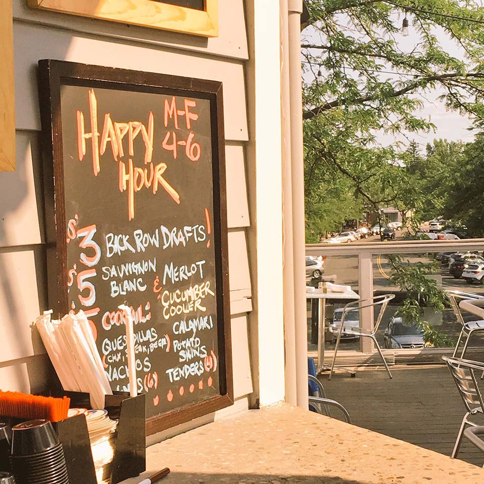 Best Rooftop Bars Connecticut - The Elbow Room