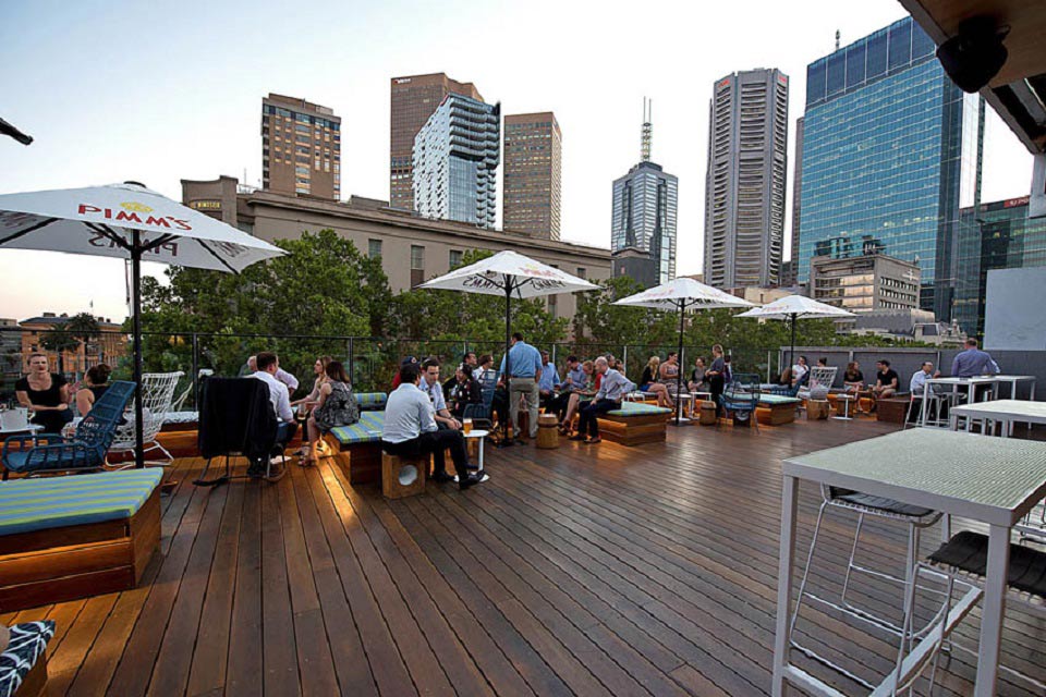 travel guides melbourne restaurant