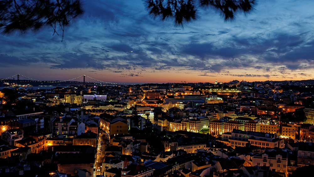 Great hotels with rooftop in Lisbon