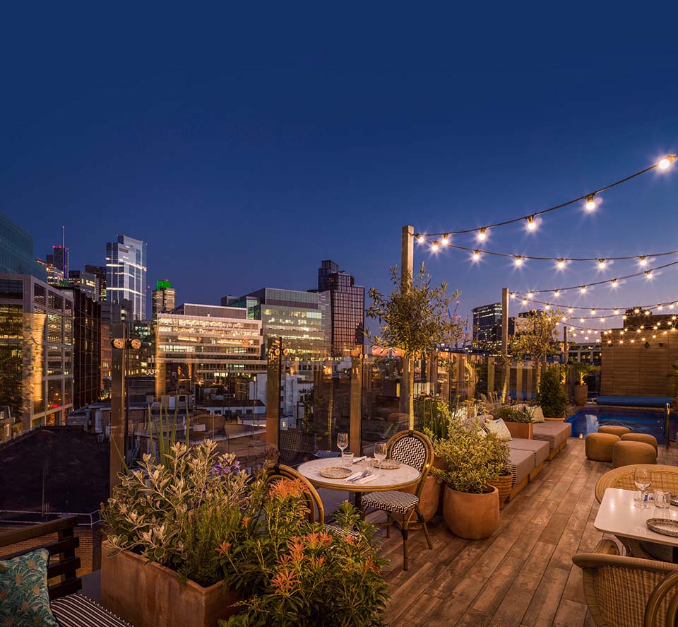 Rooftop New Year's Eve in London [202223]