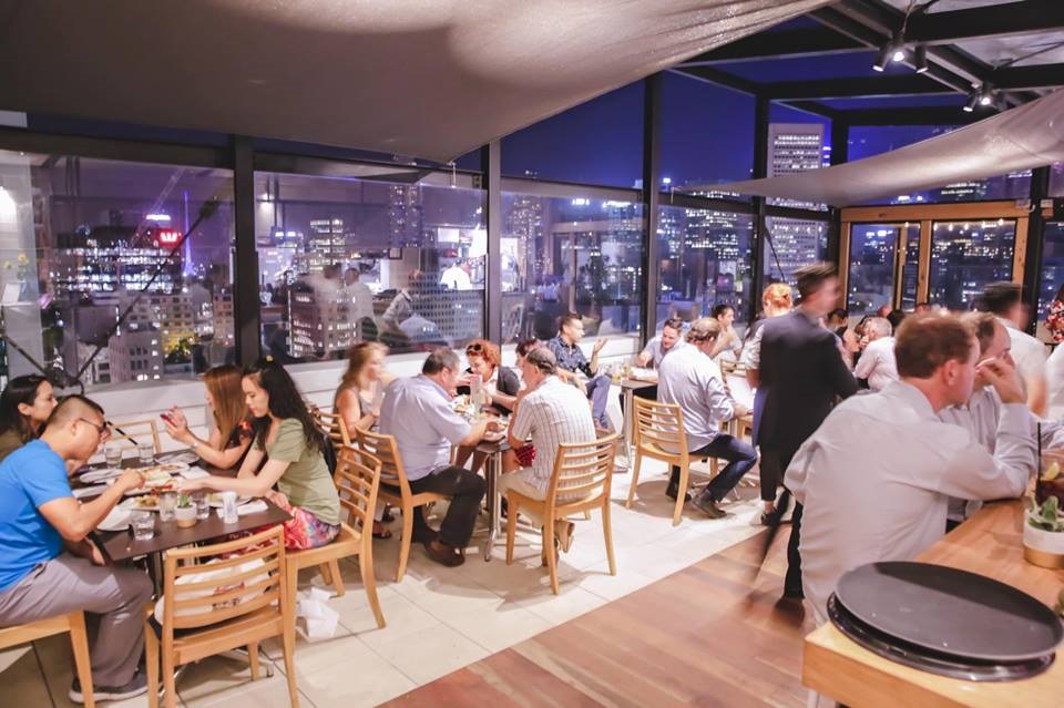 9 Best Rooftop Restaurants in Melbourne [2022 UPDATE]