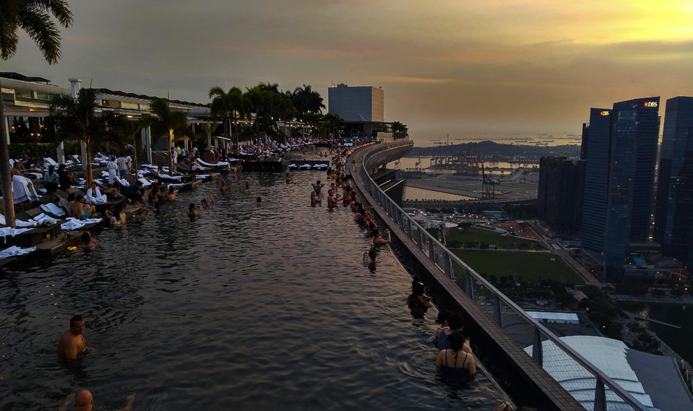 Marina Bay Sands rooftop pool