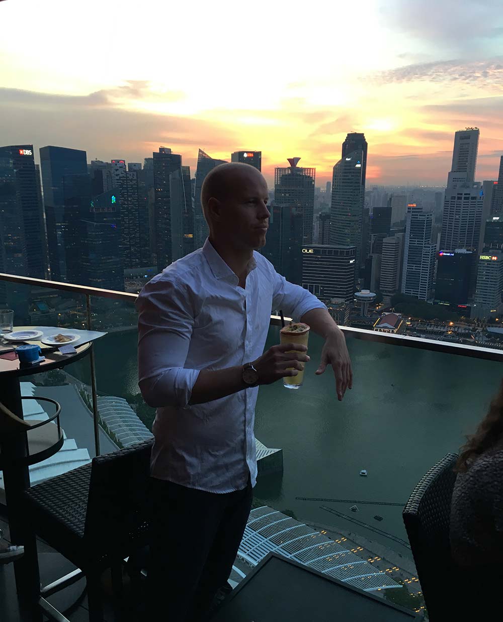 A must do in Singapore - rooftop experience at Marina Bay Sands and CÈ ...