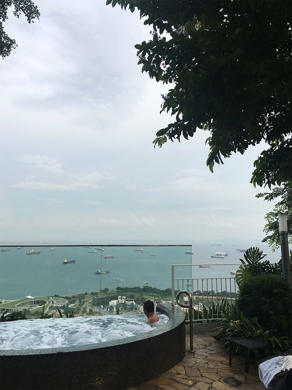 Marina Bay Sands jacuzzi