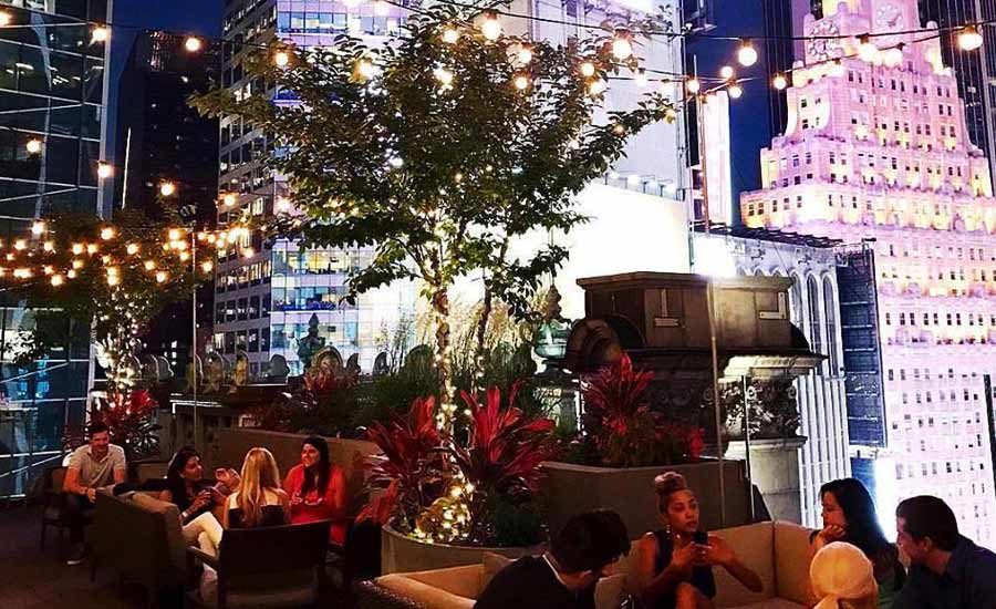 30 amazing rooftops for a 2018-2019 New Year&#039;s Eve party [with complete info]