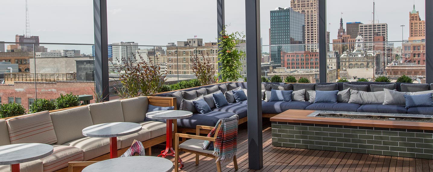 Kid friendly rooftop bars Milwaukee