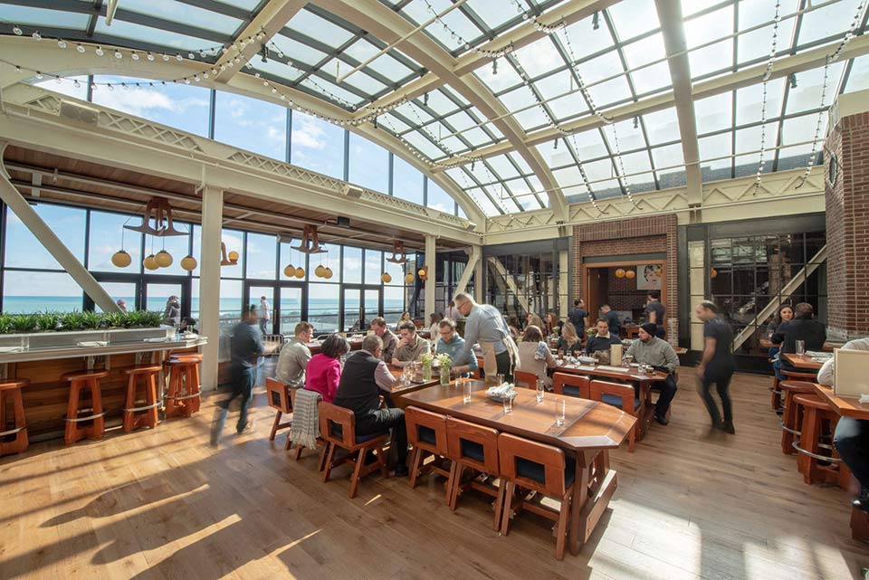 Rooftop Brunch Chicago 7 best ones [2024 UPDATE]