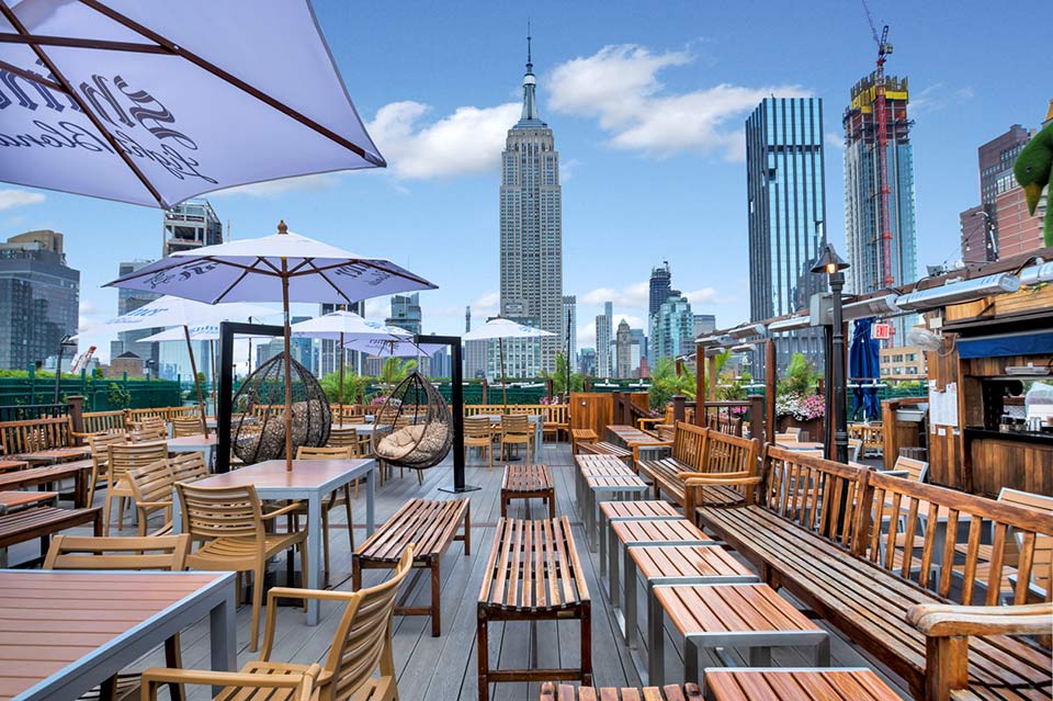 18 Best Rooftop Restaurants in NYC [2022 UPDATE]