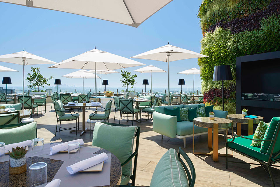 8 Best Rooftop Restaurants in Los Angeles [2022 UPDATE]