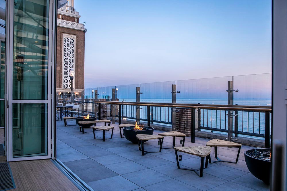 The largest rooftop bar in the world is found in Chicago | The Rooftop