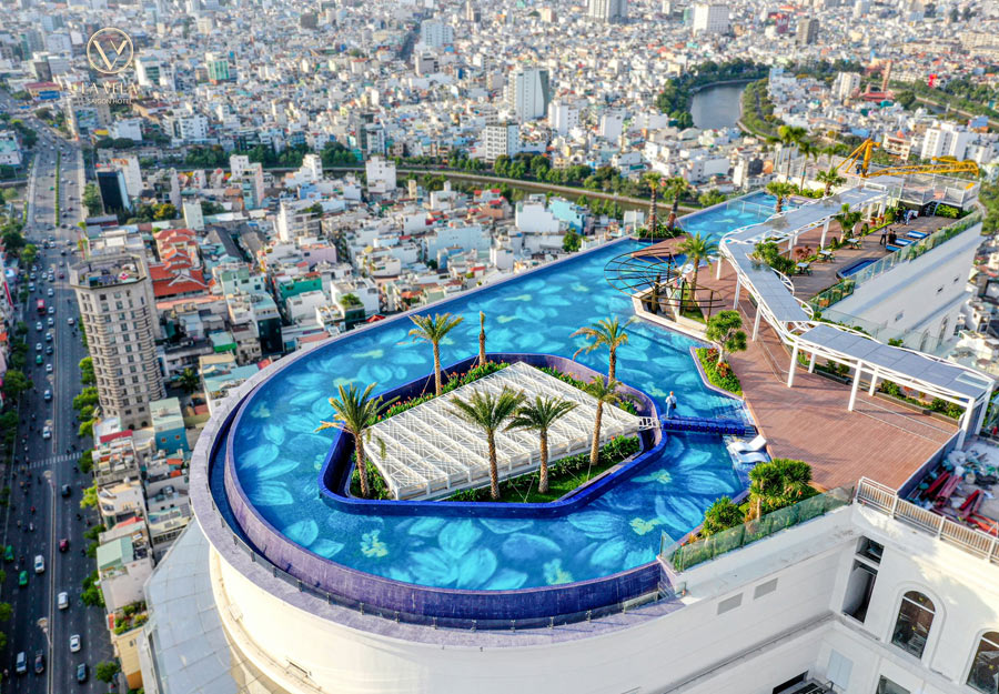 Rooftop pool in Ho Chi Minh City, LA VELA Saigon Hotel