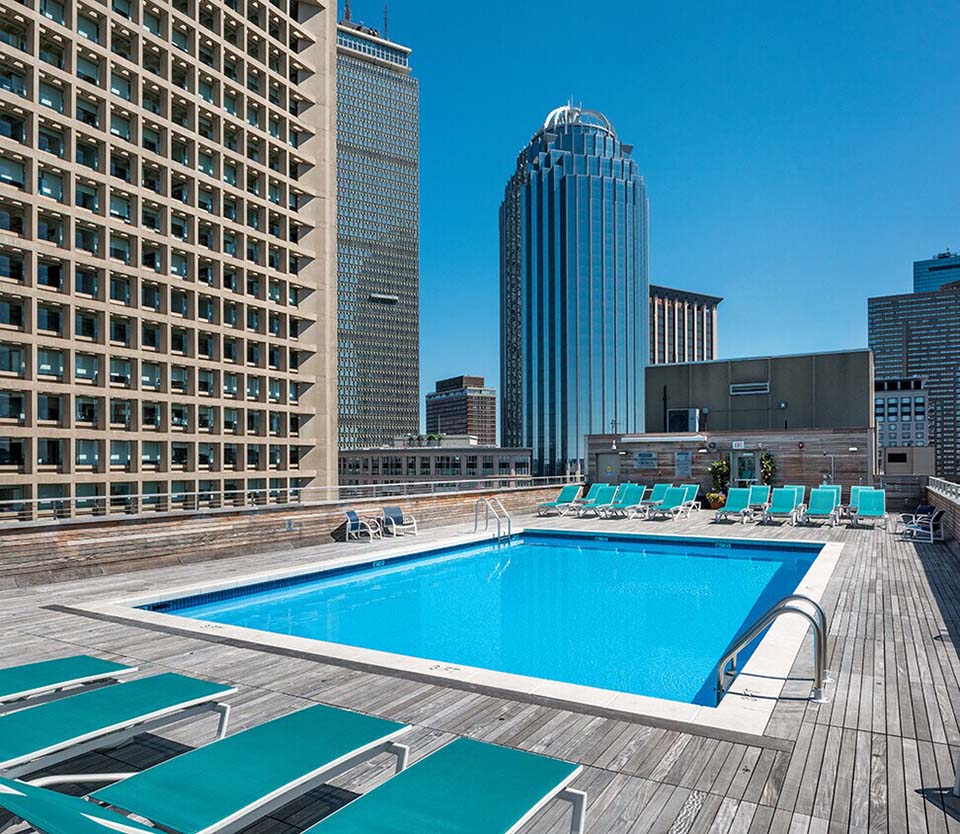 5 Best Rooftop Pools in Boston [2024 UPDATE]