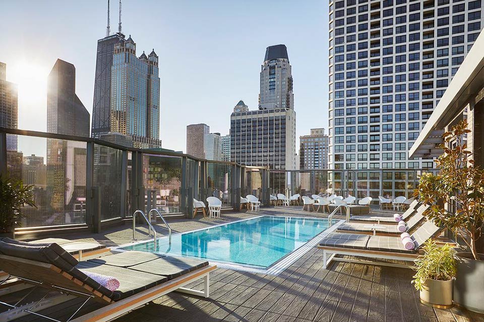 10 Best Rooftop Pools Chicago [2023 UPDATE]