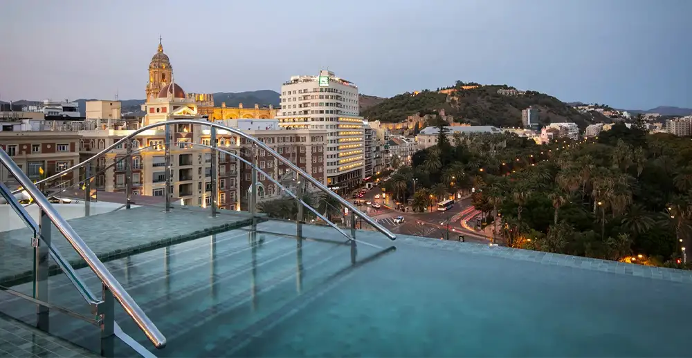 Rooftop pools in Málaga
