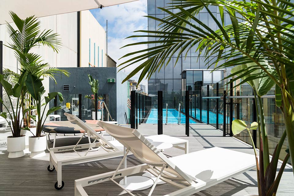 10 Best Rooftop Pools in Melbourne [2024 UPDATE]