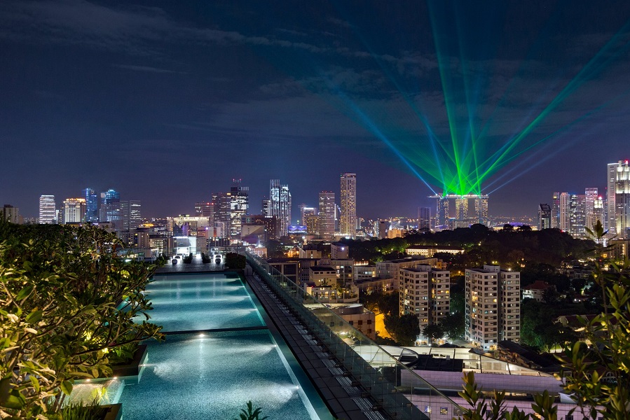 Rooftop pool Singapore - Hotel Jen Orchardgateway