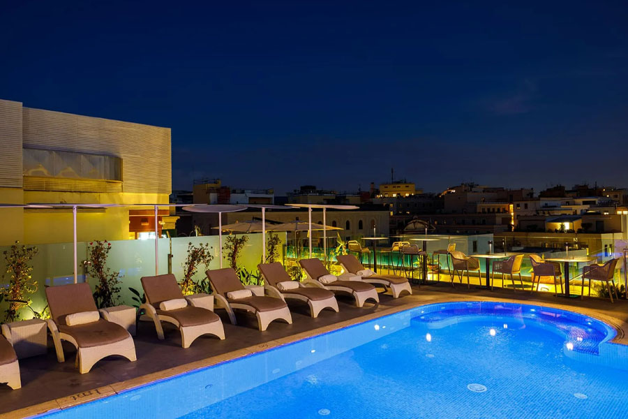 The best restaurants with swimming pools in Rome